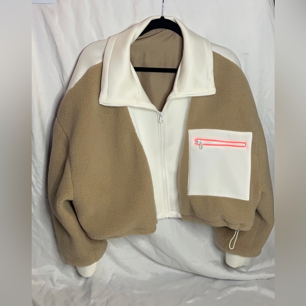 Cropped teddy jacket